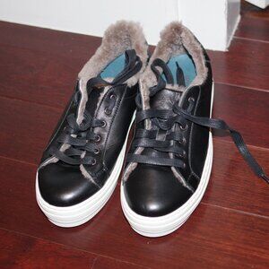officine fiorentine Black Leather Sneakers with Fur Lining size Italy 36